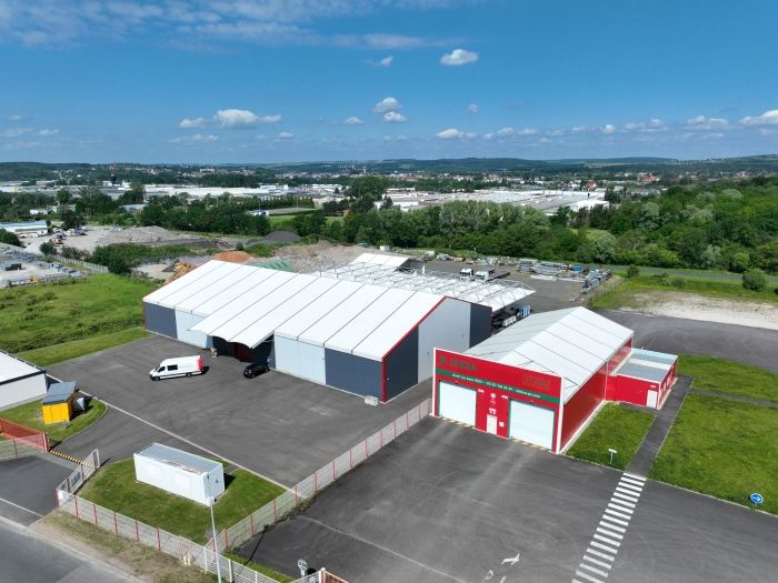 Image de Construction d'un bâtiment de stockage + ateliers