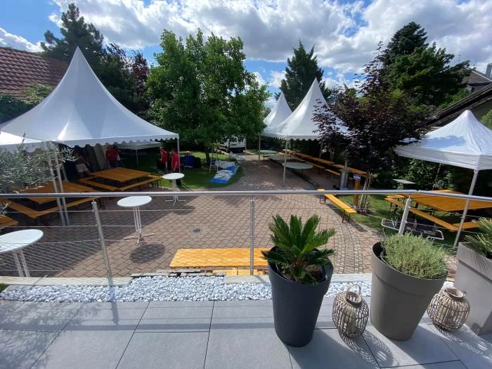 Image de Tentes pour une Garden Party