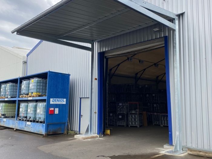 Image de Auvent de toiture autoportant