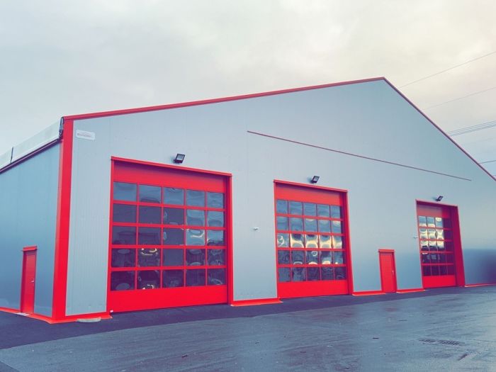 Ateliers pour équipementier poids-lourd Image de Ateliers pour équipementier poids-lourd