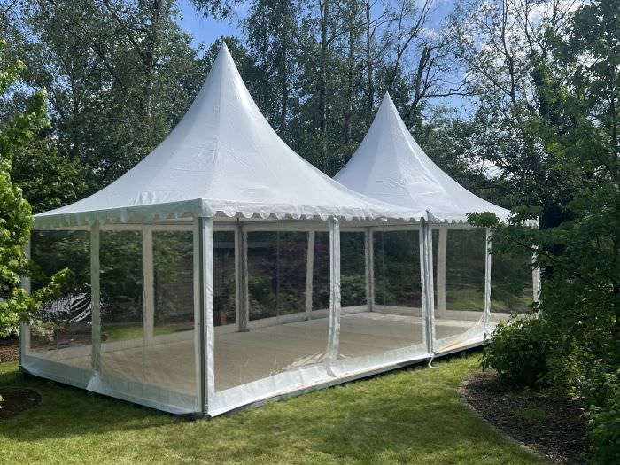 Location de chapiteaux pour les particuliers Image de Location de chapiteaux pour les particuliers